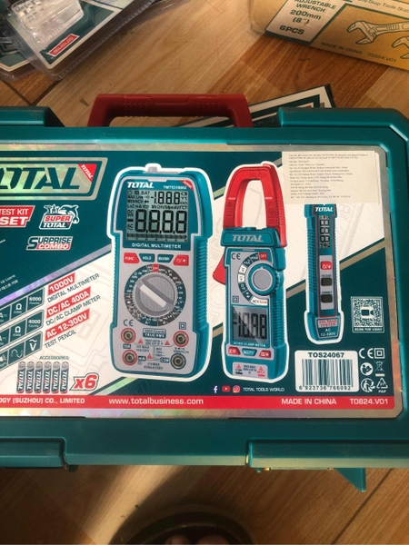 Bộ combo bút thử điện THTS33001 & đồng hồ vạn năng kỹ thuật số TMT5310002 & kềm đo AC kỹ thuật số TMT762002 Total TOS24067
