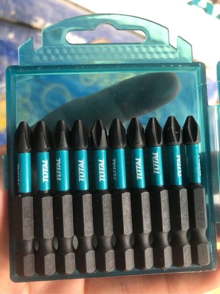 Mũi bắt vít PH2x50mm (có nam châm hít) Total TACIM16PH223