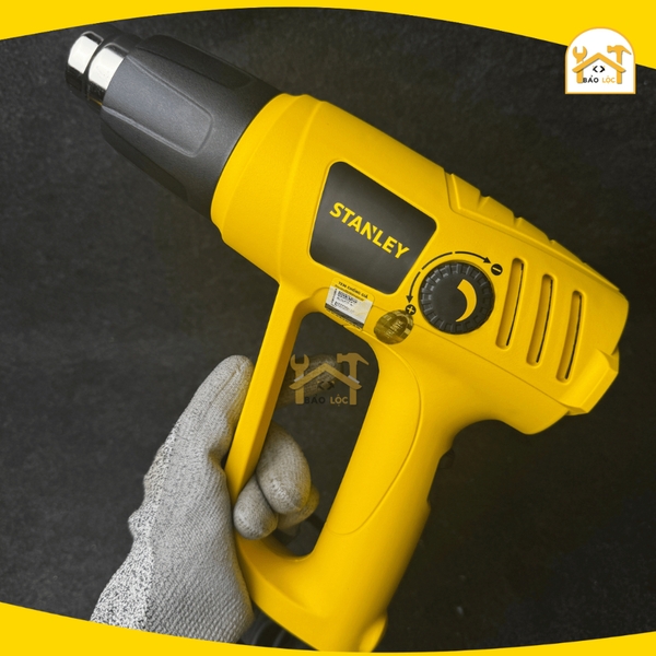 Máy thổi hơi nóng dùng điện 2000W Stanley STEL670 - Hàng chính hãng.