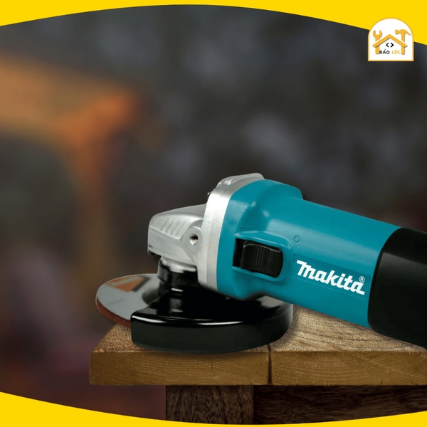 Máy Mài Makita 840W 9558HN, Lưỡi 110mm, Công Tắc Trượt, Mô Tơ Đồng, Đủ Phụ Kiện, Chính Hãng BH 6T