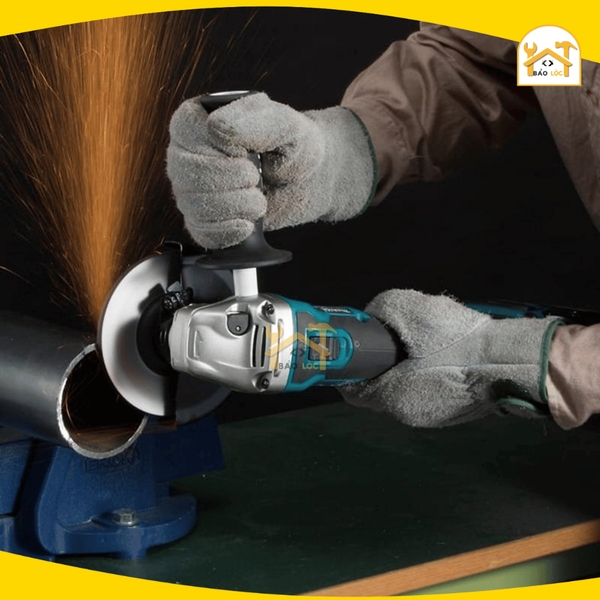 Thân máy mài góc dùng pin 100mm Makita DGA404Z 18V (Chưa kèm Pin & Sạc) - Hàng chính hãng.