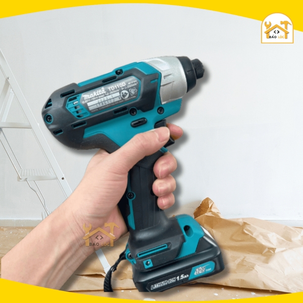 Máy vặn vít dùng pin Makita 12V TD110DSYE (Combo pin + sạc) - Hàng chính hãng.