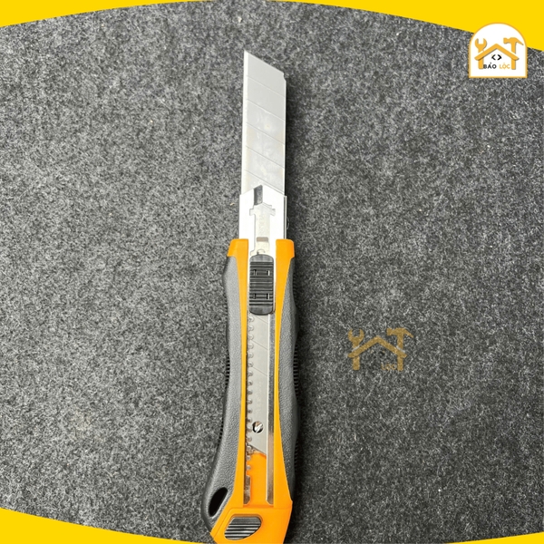 Dao rọc giấy thay lưỡi tự động, loại lớn 25x125x0.7mm công nghiệp thép SK5 Tolsen 30016, 30017