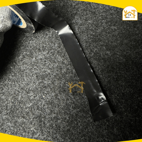 Băng keo đen cách điện Nano 0,12mmx18mmx20Yard - Chất liệu Rubber bám dính tốt, PVC tính đàn hồi cao.
