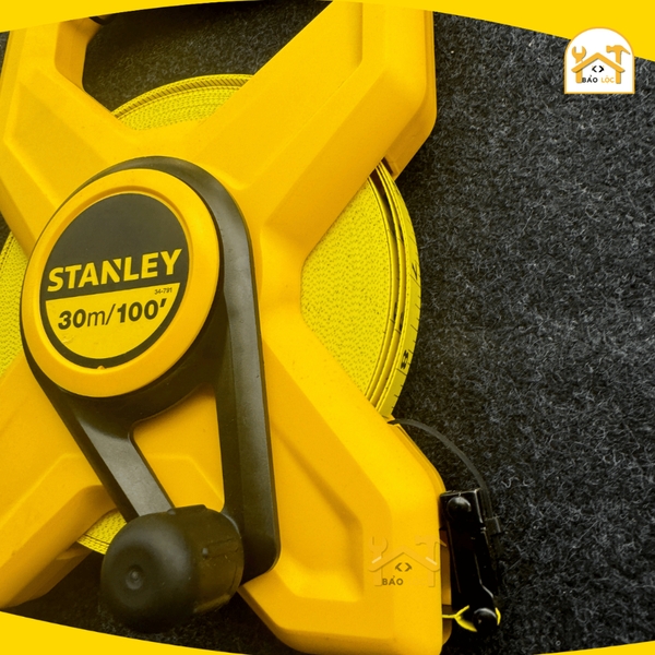 Thước dây sợi thủy tinh 30m Stanley STHT34791-8 - Hàng chính hãng.