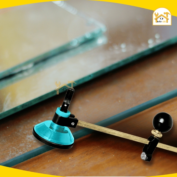 Dao cắt kính hình compa Total TGCT16001, đường kính cắt 60cm chất liệu Dao 6pcs YG6X - Hàng chính hãng