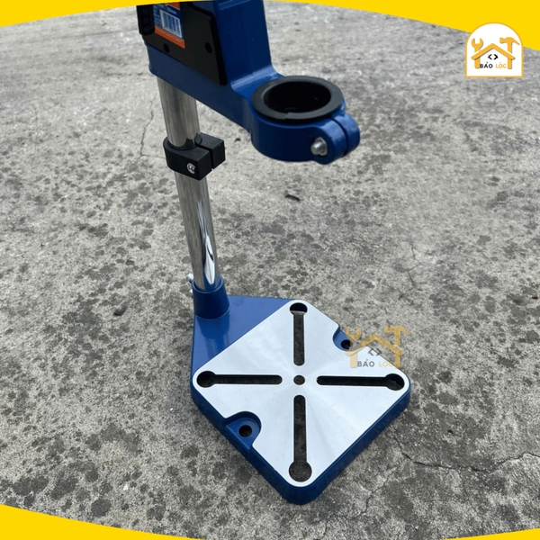 Giá đỡ máy khoan cầm tay WADFOW WADS1509 chiều dài làm việc 60mm khả năng giữ khoan 43mm, chất liệu hợp kim nhôm