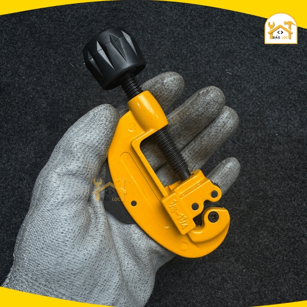 Dụng Cụ Cắt Ống Đồng Tolsen 3-32mm Pipe Cutter 33005 - Hàng chính hãng.