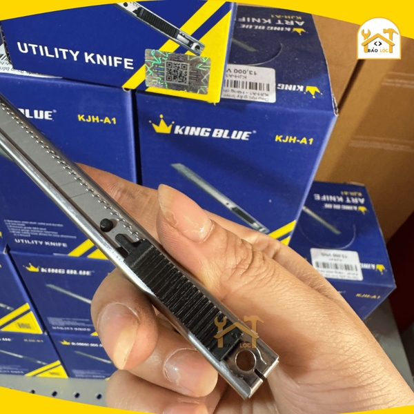 Dụng cụ rọc giấy bản nhỏ 9mm Kingblue KJH-A1, chất liệu thép SK4 bền bỉ, chống gỉ sét - Hàng chính hãng.