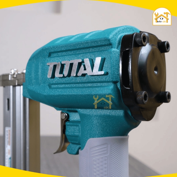 Dụng cụ bắn đinh thẳng dùng hơi TOTAL TAT83301-3 (dành cho bắn gỗ) - Hàng chính hãng.