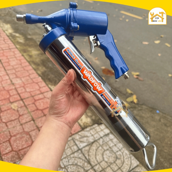 Dụng cụ bơm mỡ 400CC dùng khí WADFOW WGG4540 Mức áp suất 2500-6000psi