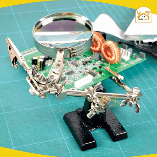 Giá đỡ kẹp board mạch Tolsen 38090 có kính lúp, phụ kiện sửa chữa linh kiện, làm đồ trang sức, mô hình - Hàng chính hãng