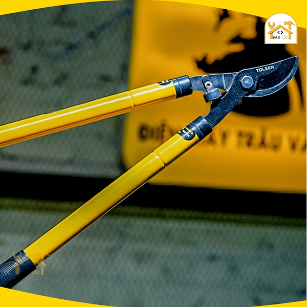 Kéo cắt hàng rào tăng đưa lưỡi ngắn Tolsen 31025, kích thước 24″ – 36″ (610mm – 914mm) - Hàng chính hãng.