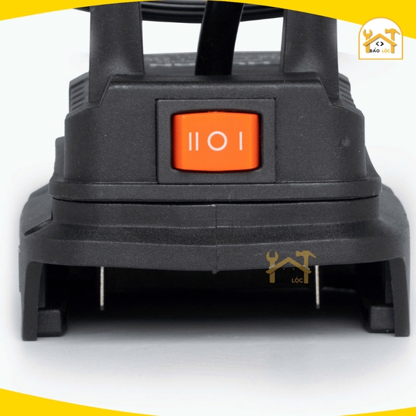 Quạt Pin 8inch HUKAN Q1-QCT08, 2 Cấp Tốc Độ Gió, Có 2 Cổng Sạc USB, Chân pin phổ thông 4CM
