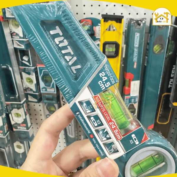 Thước thủy ống 245mm Total TMT221306 - Hàng chính hãng.