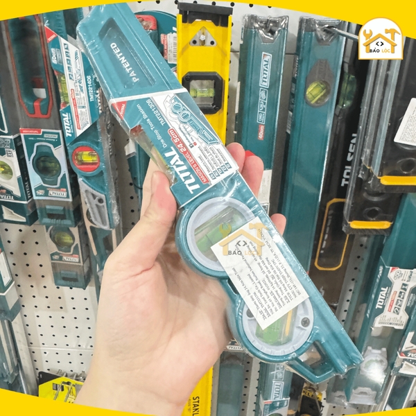 Thước thủy ống 245mm Total TMT221306 - Hàng chính hãng.