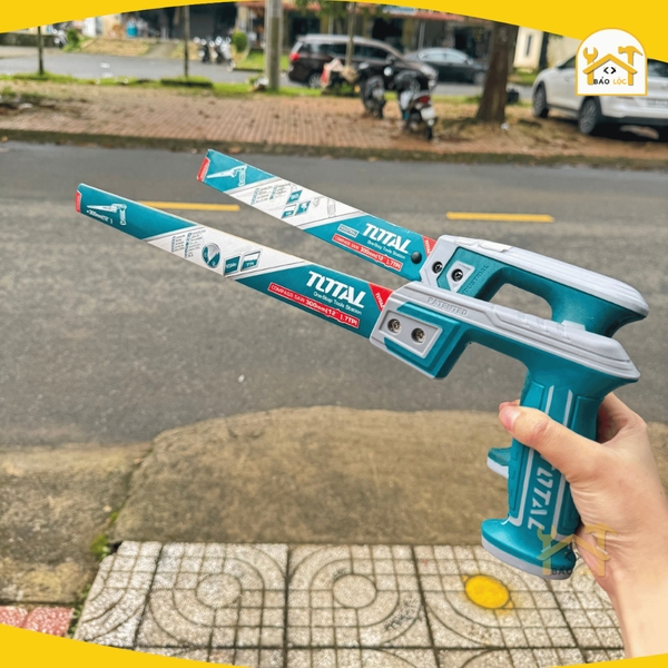 Cưa gỗ, cưa trần thạch cao cầm tay hình compa 12inch 300mm TOTAL THCS3006/THCS30026 - Hàng chính hãng.