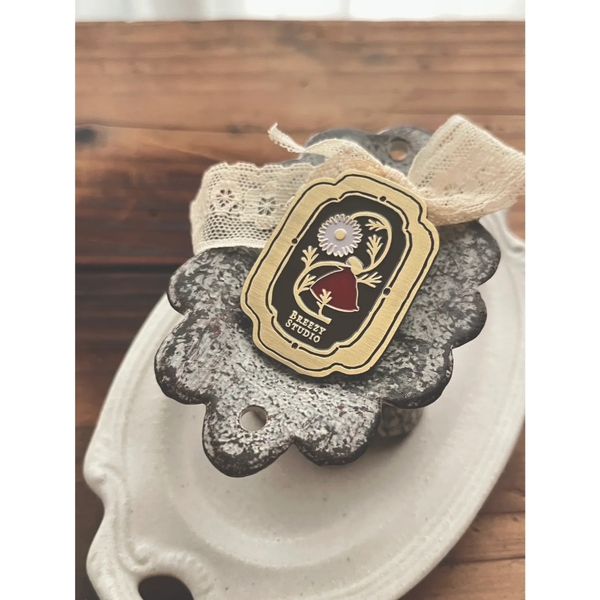 Các mẫu Metal Clip hãng Breezy Studio