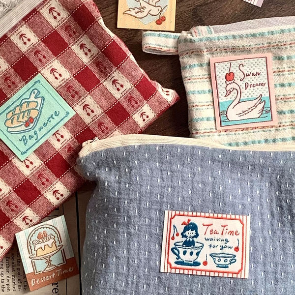 Set 10 sticker tag thêu vải hãng Molinta