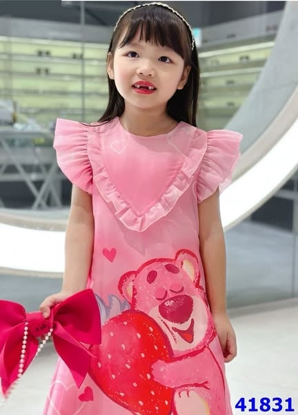 Áo dài Sofia hồng Gấu dâu - size 12-18m