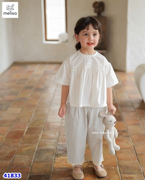 Set bộ Melisa áo trắng, quần sọc - size 2-3y