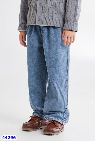 Quần jean SPAO xanh nhạt - size 130