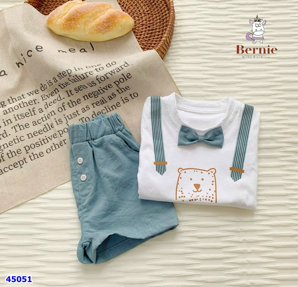 Bộ Bernie trắng nơ, quần xanh