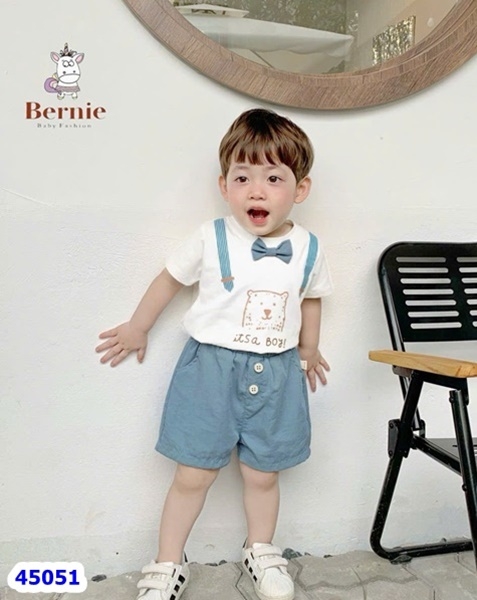 Bộ Bernie trắng nơ, quần xanh