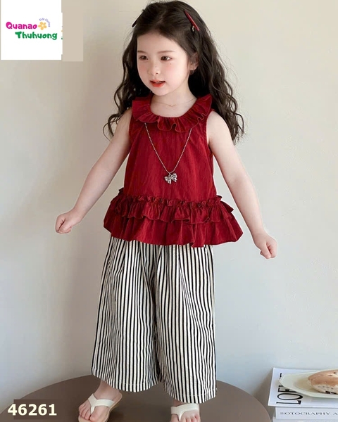 Set áo đỏ, quần sọc xám