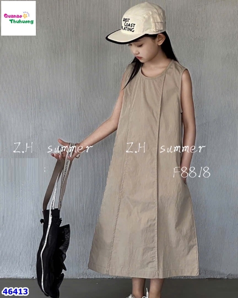 Đầm ZH suông nâu đậm xếp ly xéo