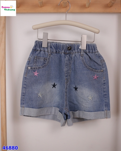 Quần short jean ngôi sao