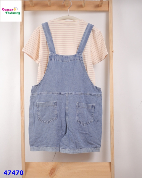 Set yếm quần jean, áo sọc mặt cười