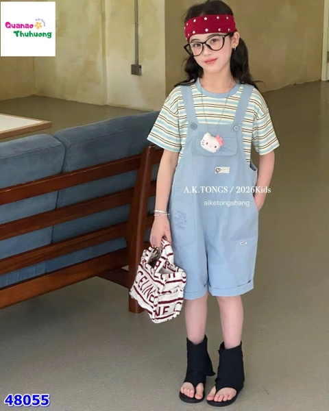 Set quần yếm xanh, áo sọc xanh