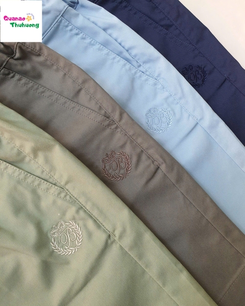 Short kaki Bee xanh đen