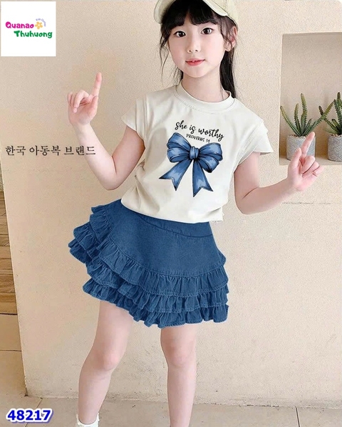 Set ChoHee áo trắng nơ xanh