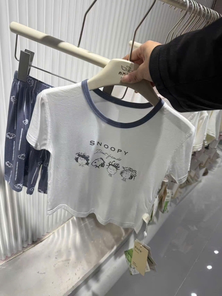 Bộ Tencel kem snoopy