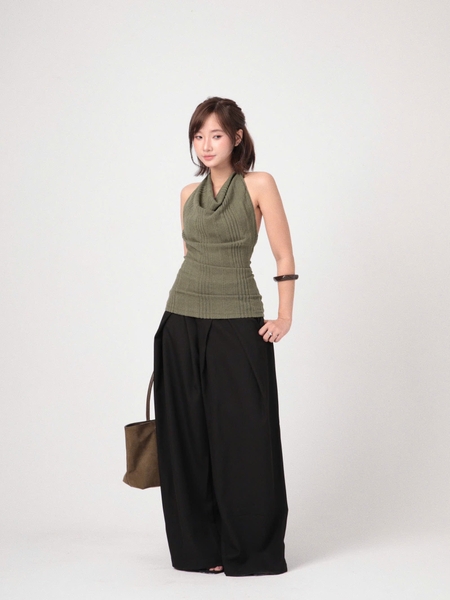 Seleen, Áo thun yếm form ôm chi tiết cổ đổ hở lưng, WT0272