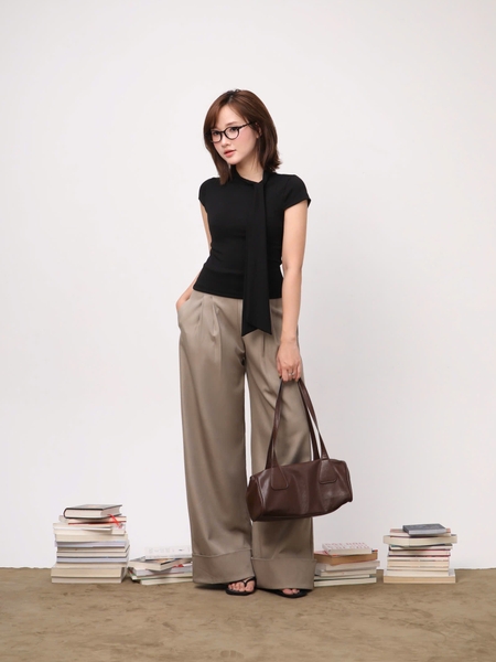 Seleen, Quần tây lưng cao dáng ống rộng chi tiết gập lai lưng liền dây kéo mặt sau, WB0278