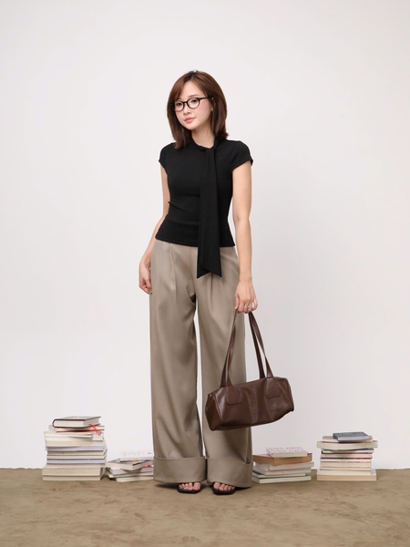 Short-Sleeve Tie-Neck Jersey Top, image 7