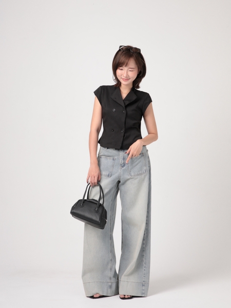 Seleen, Áo kaki cổ ngang kín form ôm lơi chi tiết 2 hàng nút, WT0267