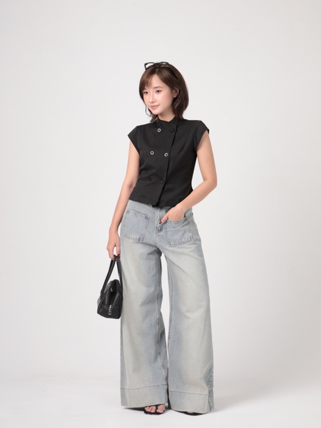Seleen, Áo kaki cổ ngang kín form ôm lơi chi tiết 2 hàng nút, WT0267