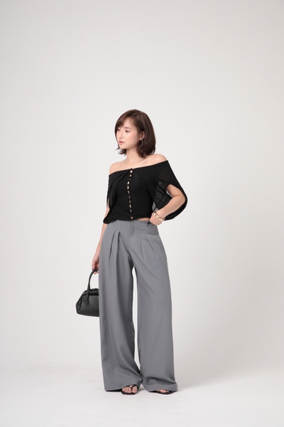 Seleen, Áo trễ vai form ôm chi tiết choàng cài nút giữa, WT0271