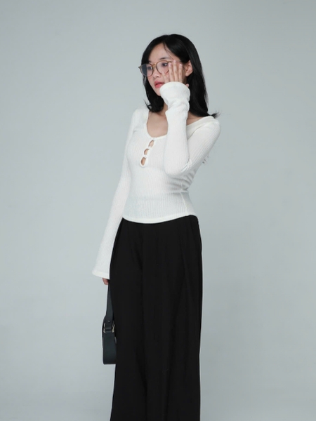 V-Neck Rib-Knit Top with Flared Sleeves, image 3