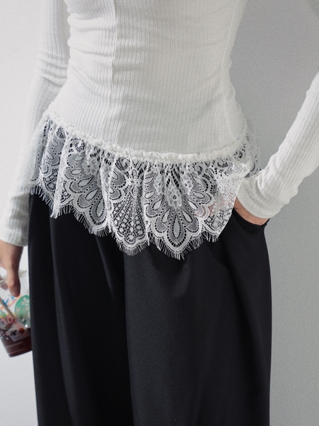Lace-Hem V-Neck Top, image 4
