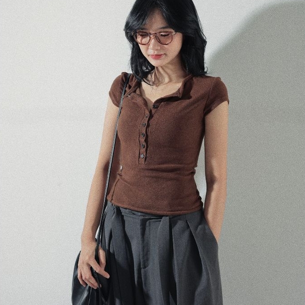Short-Sleeve Button Knit Top, image 8