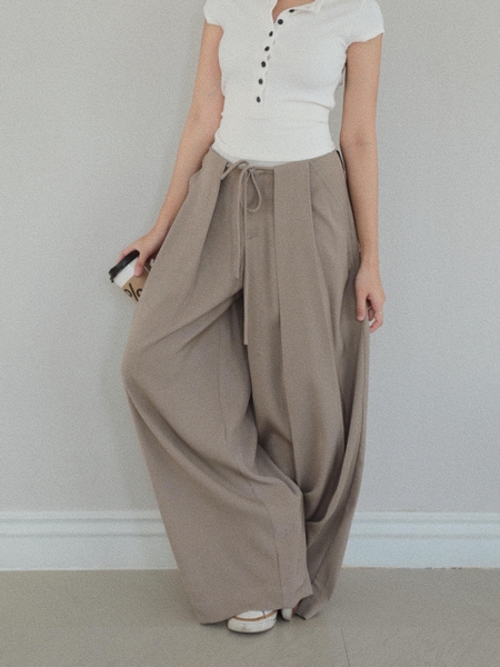 Low-Rise Tie-Detail Wide-Leg Trousers