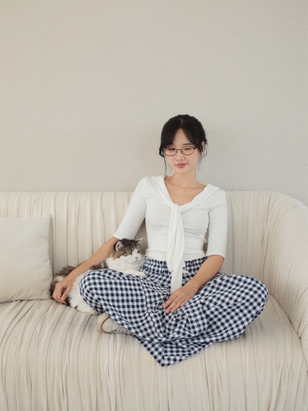 Elbow-Sleeve Tie-Neck Top, image 8