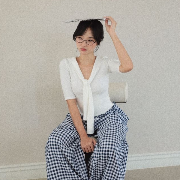 Elbow-Sleeve Tie-Neck Top, image 11