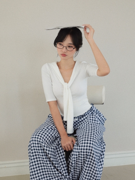 Elbow-Sleeve Tie-Neck Top