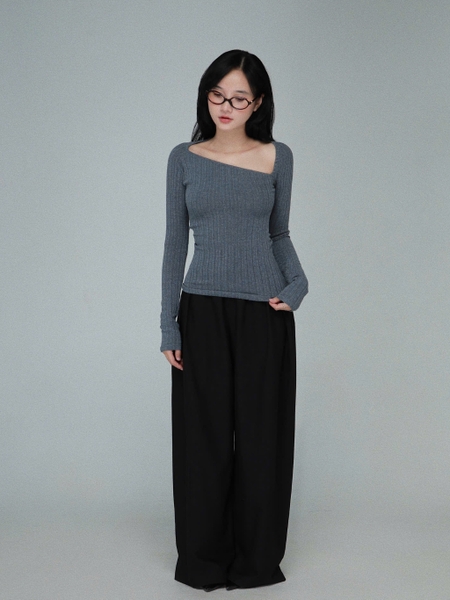 Fitted Asymmetric-Neck Long-Sleeve Top, image 4